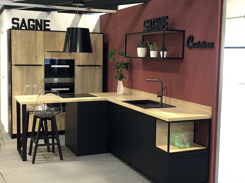 cuisine noir et bois